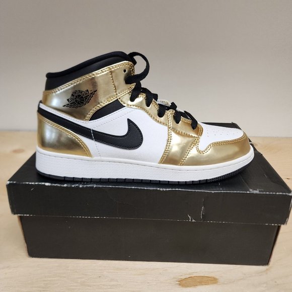 Air Jordan 1 Mid SE GS Size 7Y Metallic Gold Black DC1420 700 NEW - Picture 1 of 13